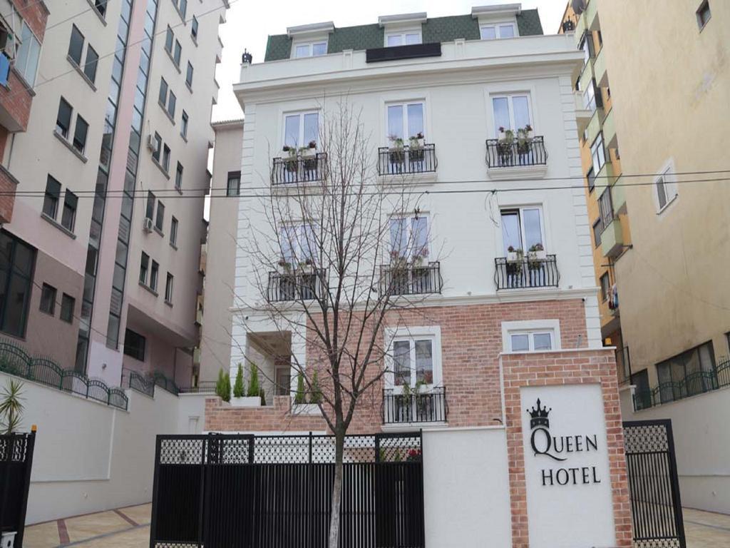 Hotel Queen Selitë e Vogël Exterior foto